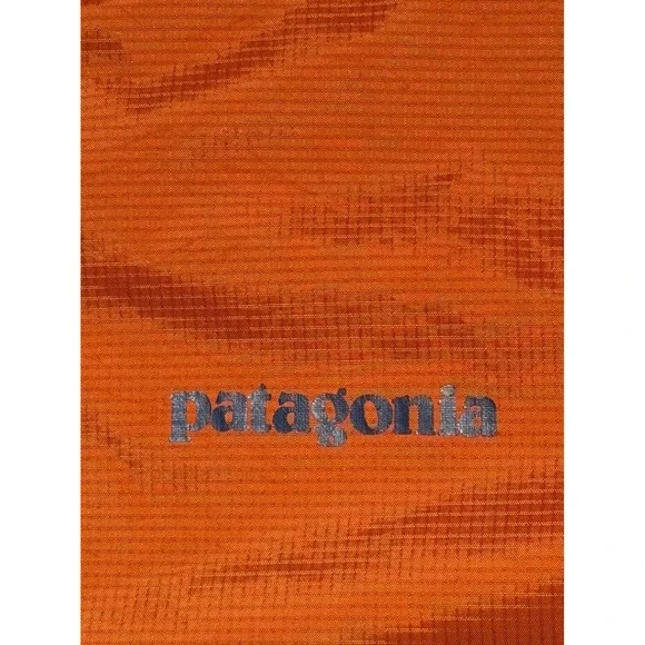 Patagonia Mens Orange Ripstop Nylon Hooded Rain Jacket Shell Small Waterproof